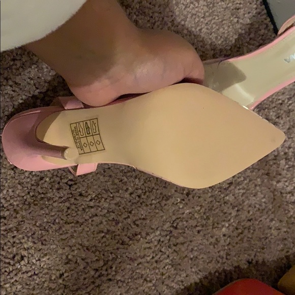 Heels - Picture 2 of 2